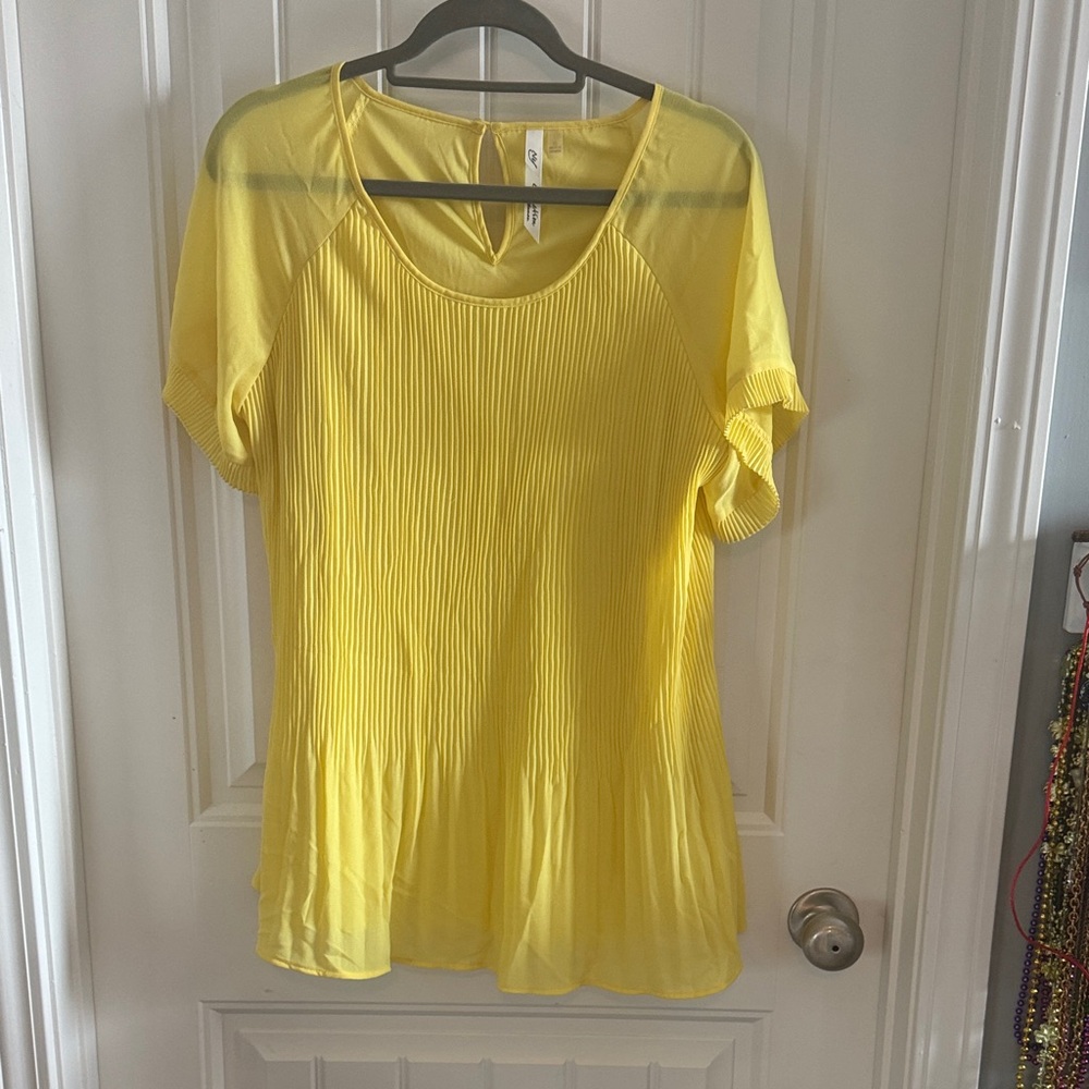 NY Collection Sunny Yellow Pleated Blouse